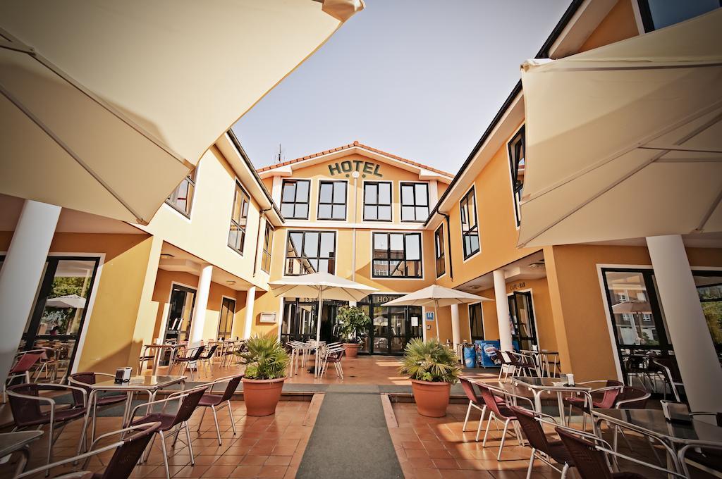 Hotel Piedras Piedras Blancas Eksteriør bilde